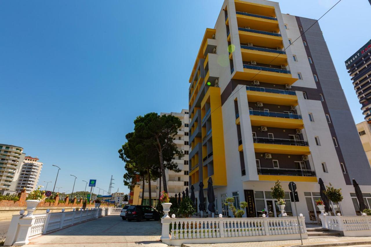 Ponari S Hotel Kryemëdhej Zewnętrze zdjęcie
