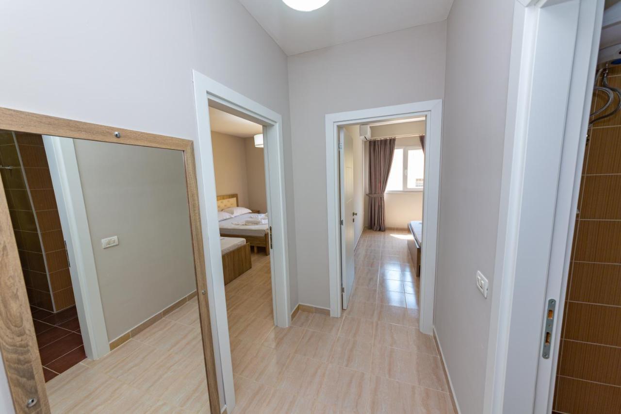 Ponari S Hotel Kryemëdhej Zewnętrze zdjęcie